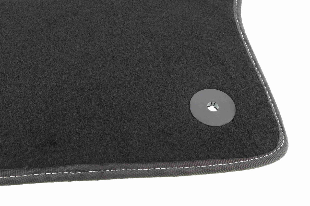 Floor Mat Set - V10-8906