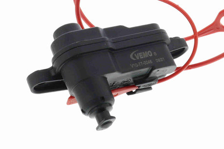 Actuator, central locking system - V10-77-0046