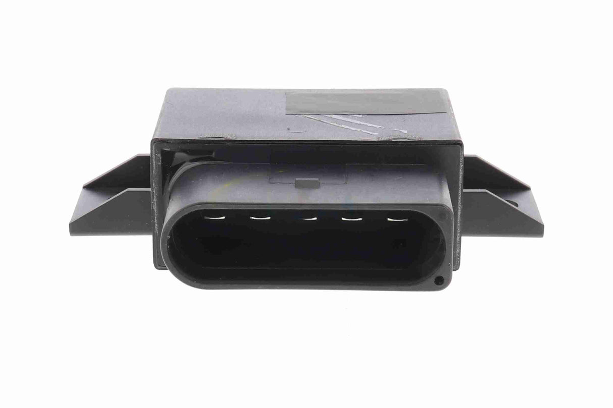 Relay, fuel pump - V15-71-0068