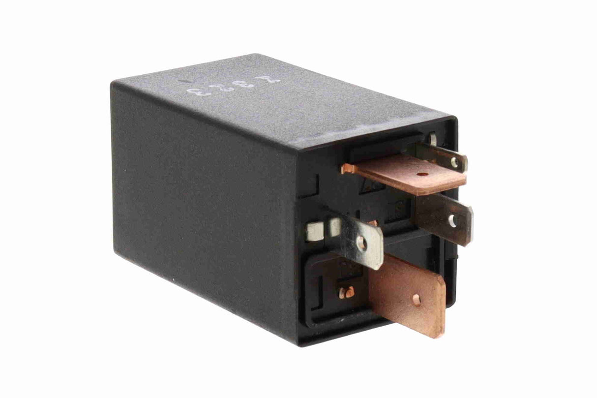 Relay, fuel pump - V15-71-0014