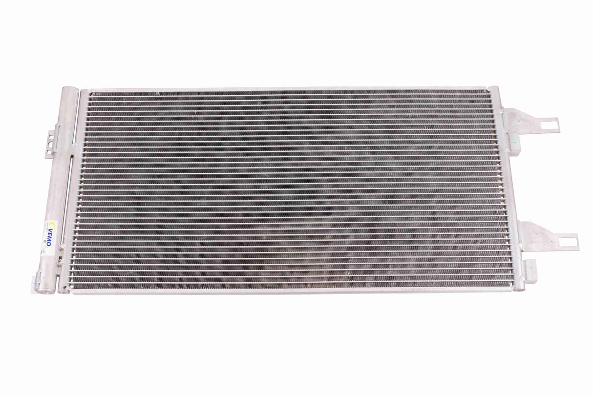 Condenser, air conditioning - V22-62-0012