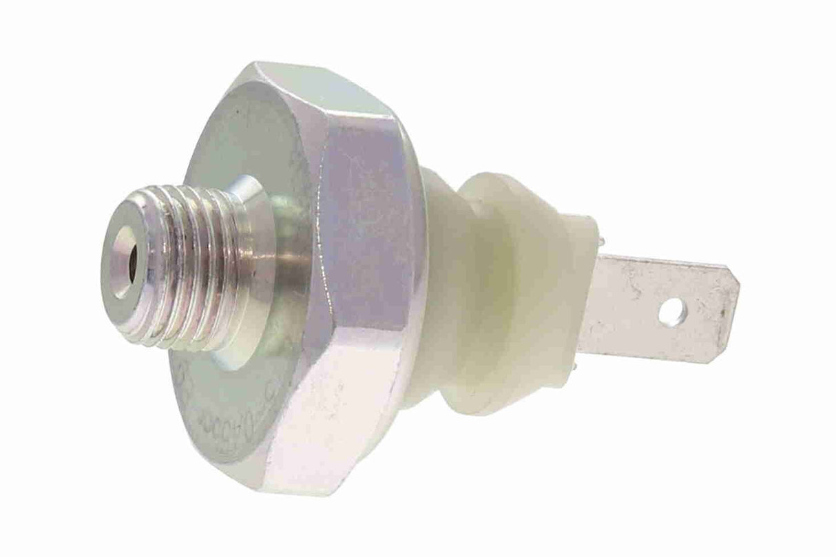 Oil Pressure Switch - V15-99-2015