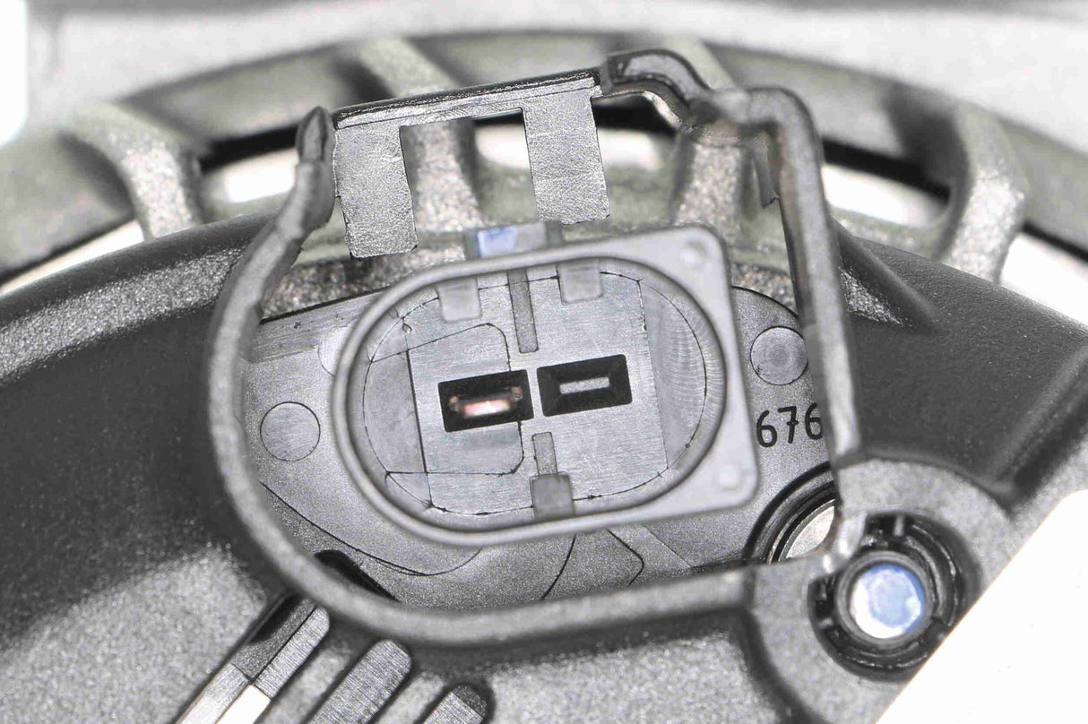 Alternator - V10-13-50012