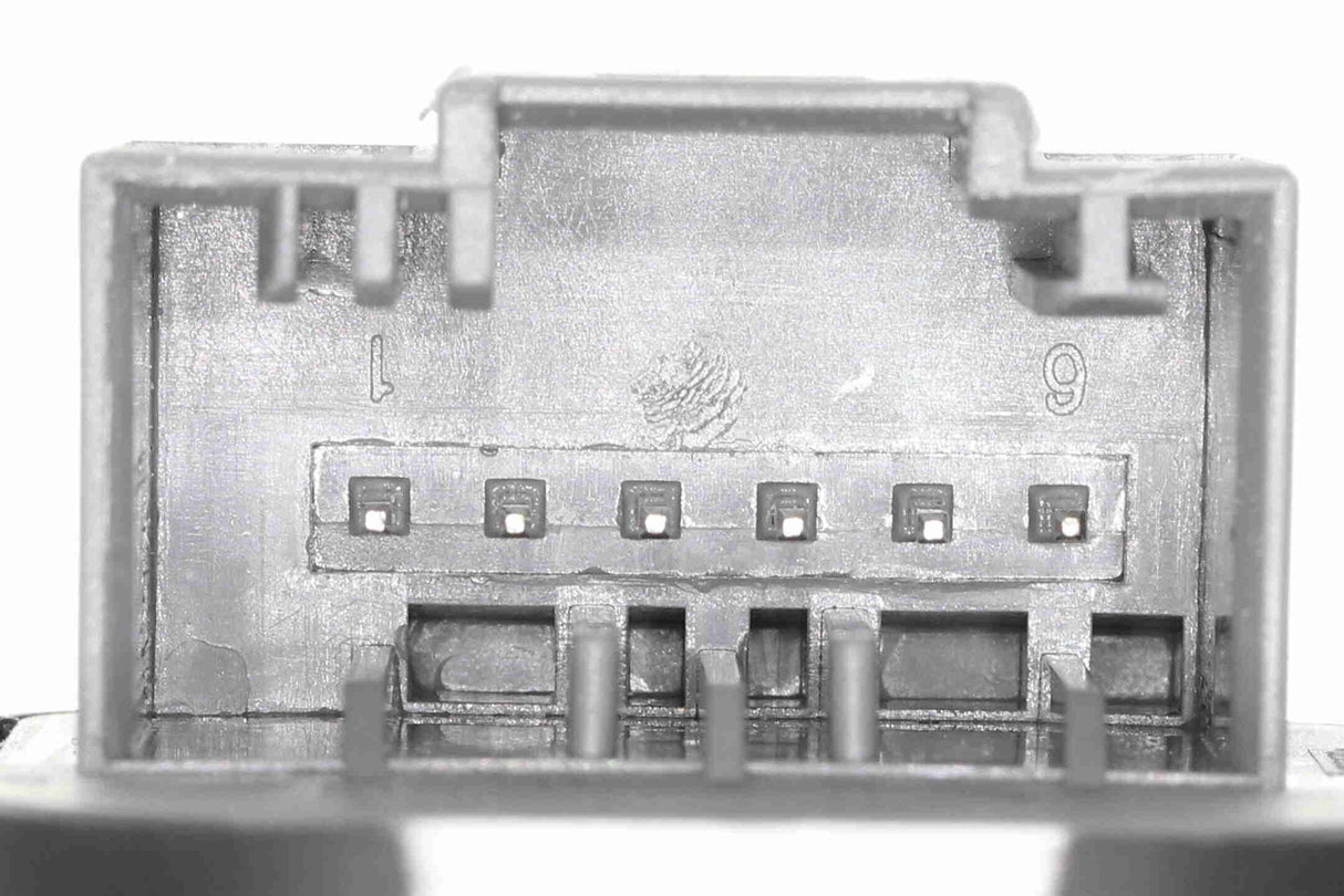 Switch, door lock system - V10-73-0471