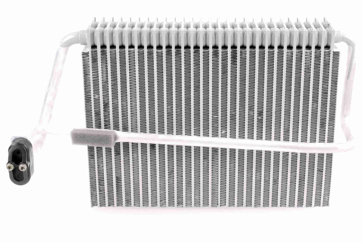 Evaporator, air conditioning - V30-65-0010