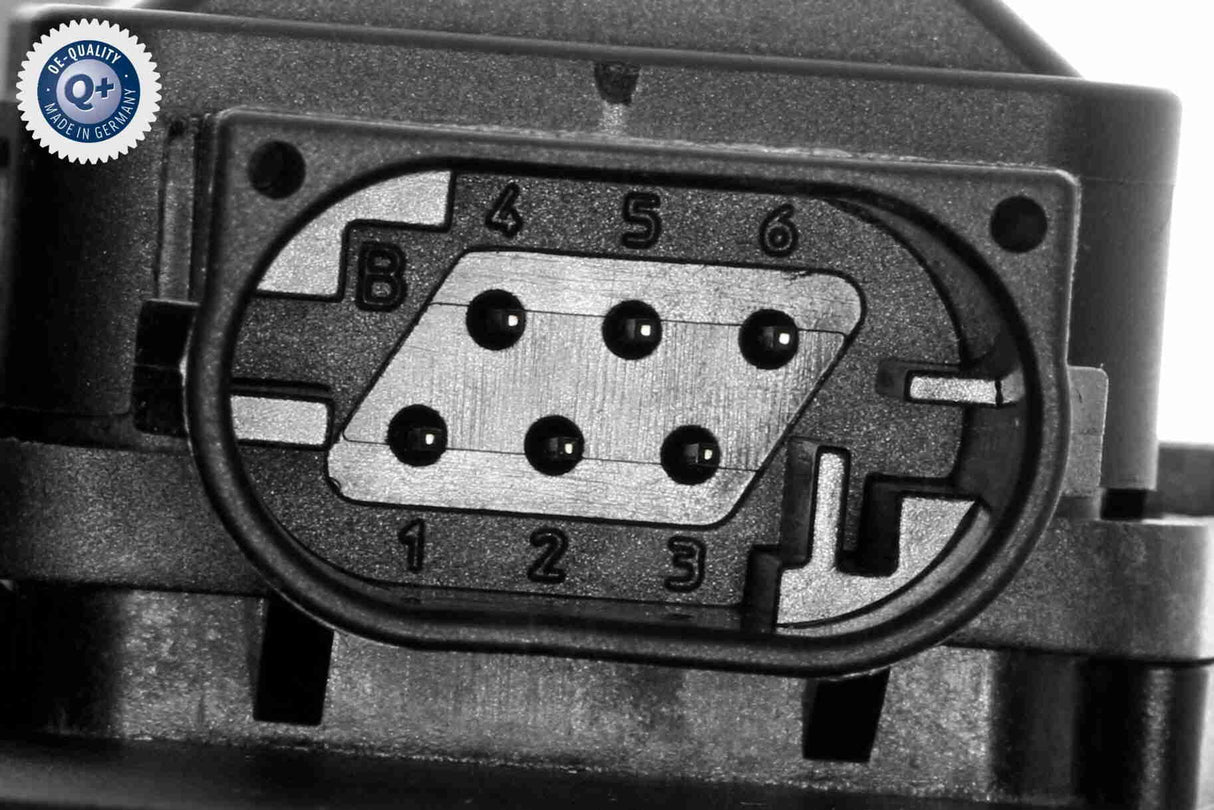 Accelerator Pedal - V20-82-0006