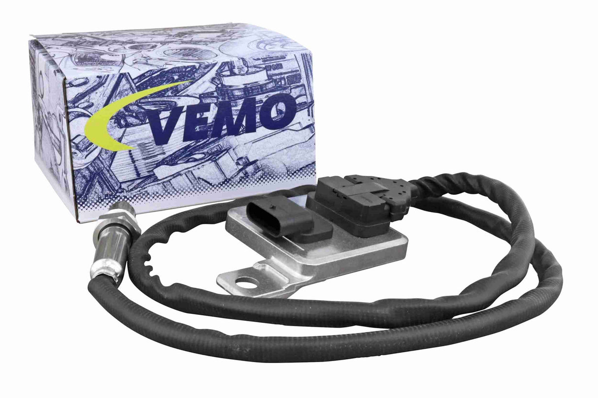NOx Sensor, NOx catalytic converter - V10-72-0111