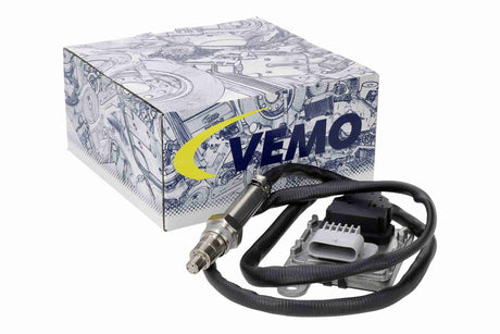 NOx Sensor, urea injection - V40-72-0132