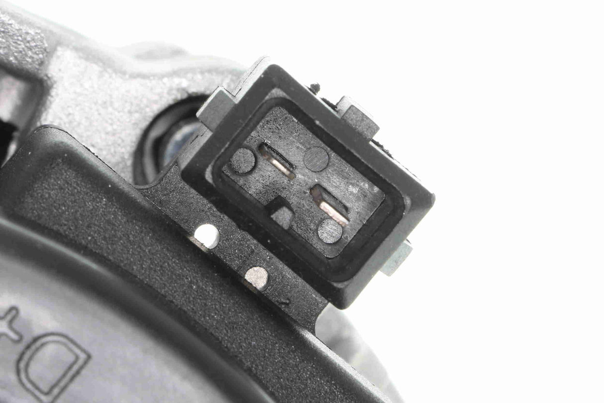 Alternator - V10-13-38370