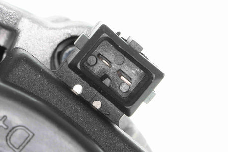 Alternator - V10-13-38370