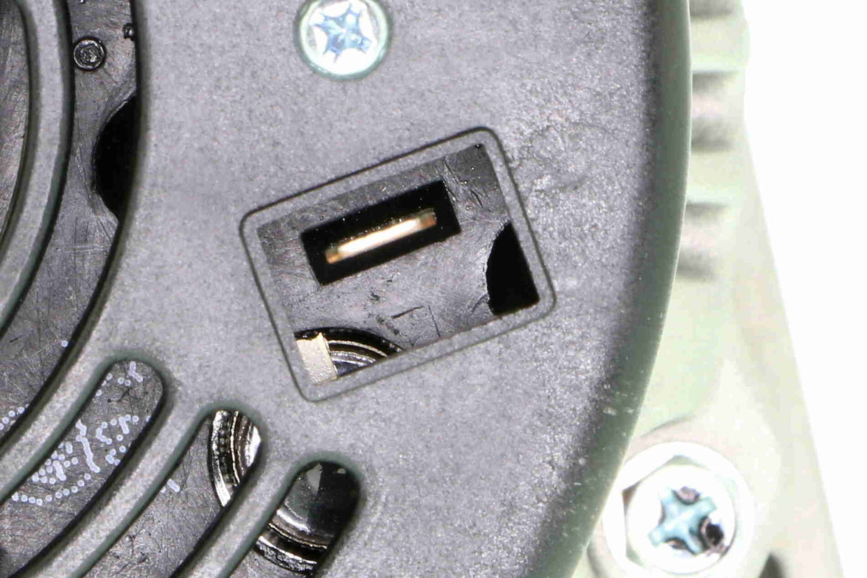 Alternator - V30-13-36810