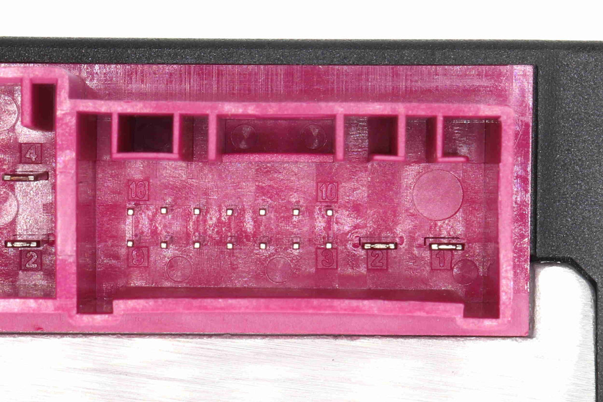 Control Unit, fuel pump - V20-71-0007