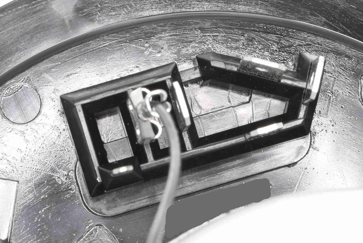 Flange, fuel feed unit - V10-09-1267