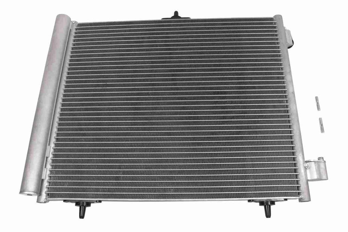 Condenser, air conditioning - V22-62-0002