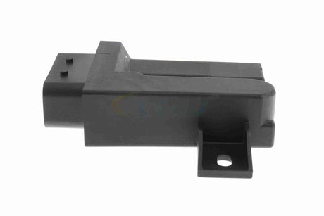 Relay, fuel pump - V15-71-0064
