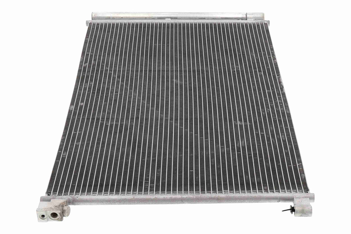 Condenser, air conditioning - V30-62-0002