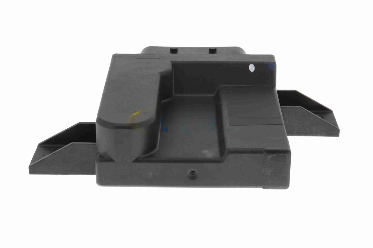 Relay, fuel pump - V15-71-0063