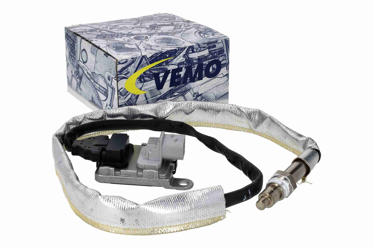 NOx Sensor, urea injection - V33-72-0215