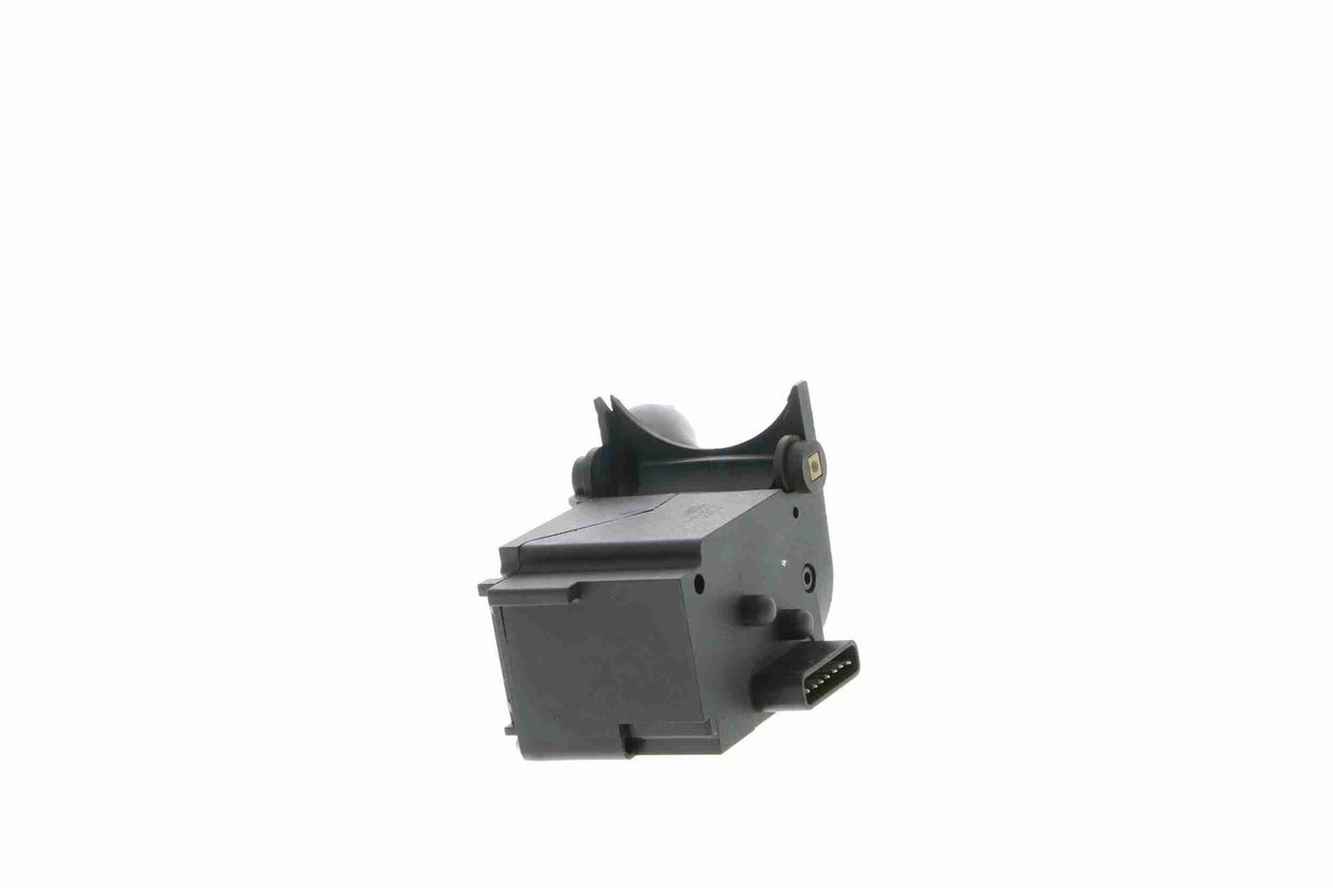 Switch, cruise control - V15-80-3231