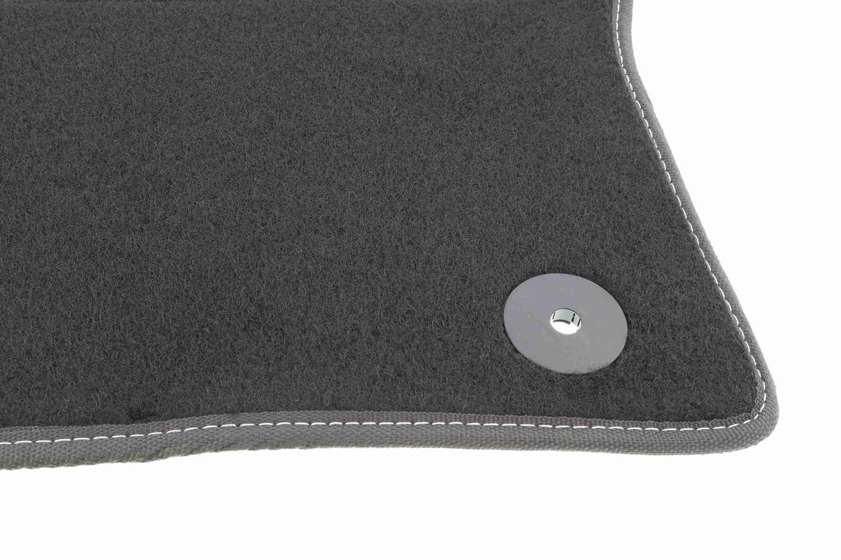 Floor Mat Set - V10-8896