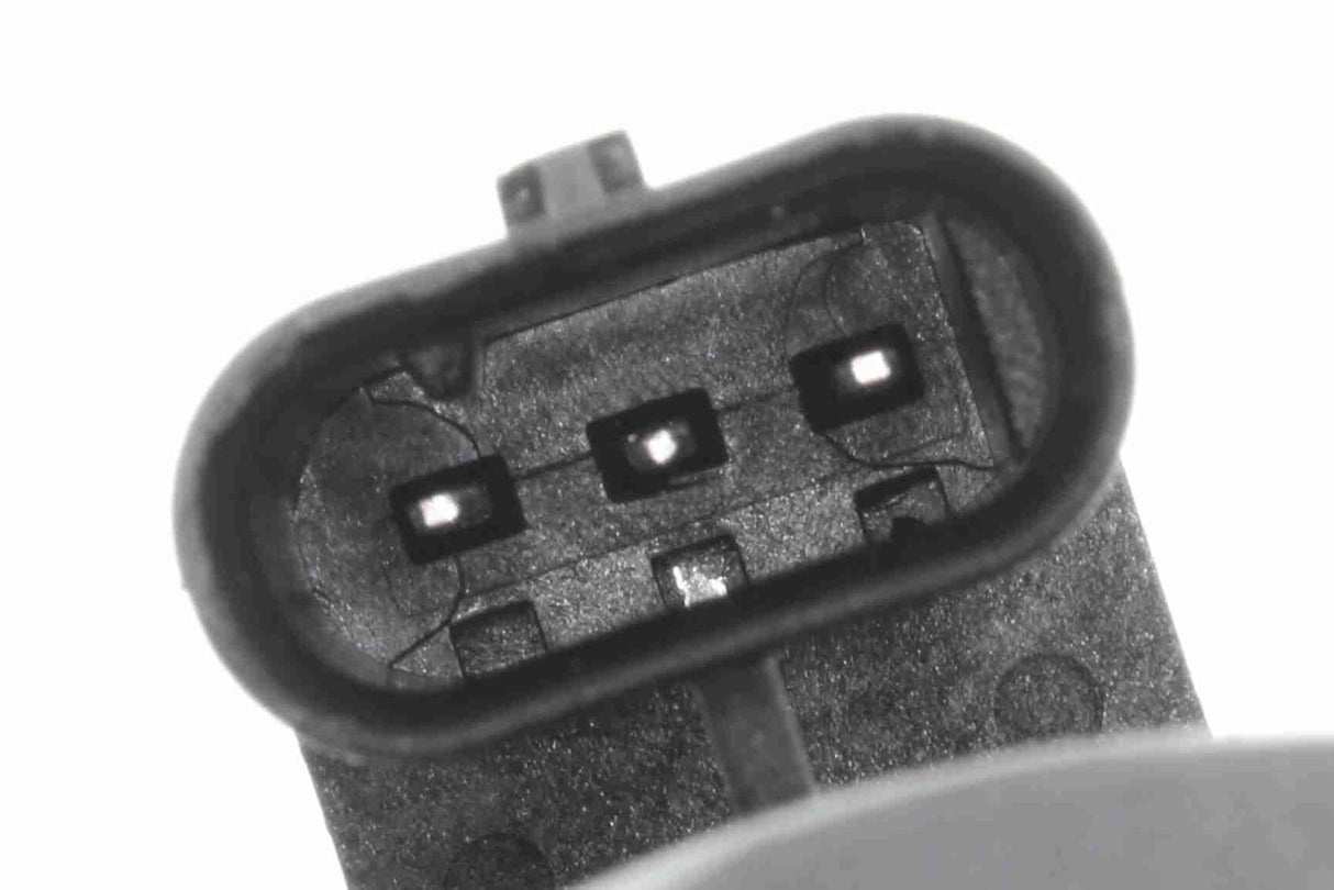 Auxiliary Water Pump (cooling water circuit) - V10-16-0040