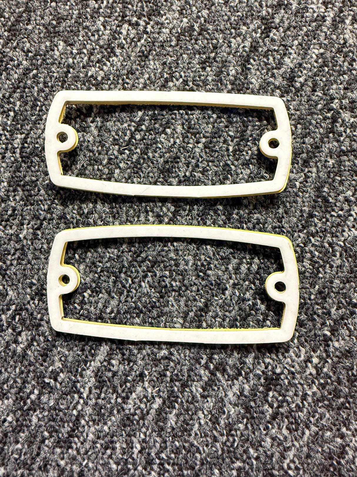 FORD Mk1 Escort Rear Fog Light Lens Gasket - PAIR
