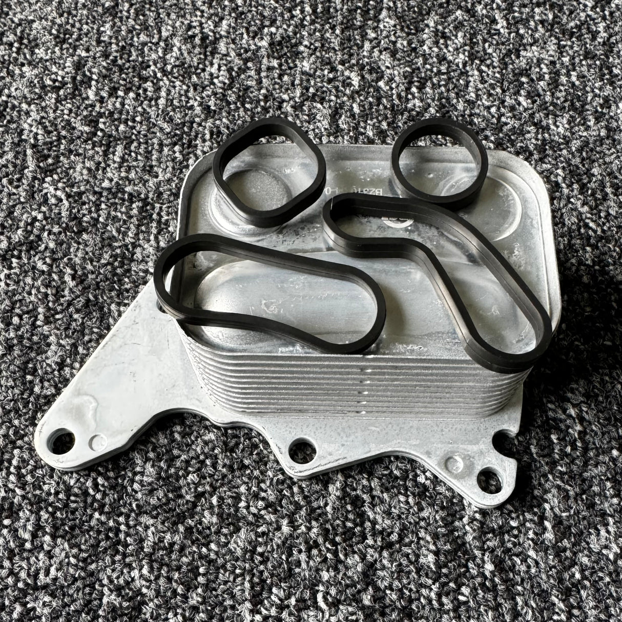 Mini R56 N14 N18 1.6 Cooper S JCW Engine Oil Cooler With Gaskets - Heat Exchanger