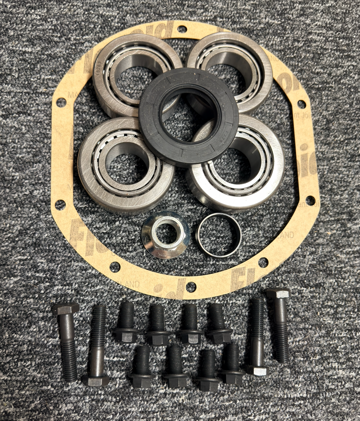 Ford Atlas Axle Diff Bearing Rebuild Kit With Bolts  - Capri Escort 16/18 Spline