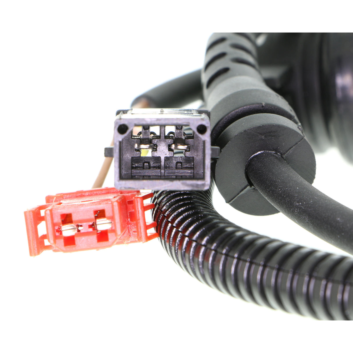 AUDI Sensor, wheel speed  - VEMO V10-72-1027