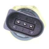 AUDI Sensor, fuel pressure  - VEMO V10-72-1267