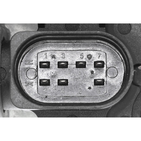 AUDI Throttle body  - VEMO V10-81-0047