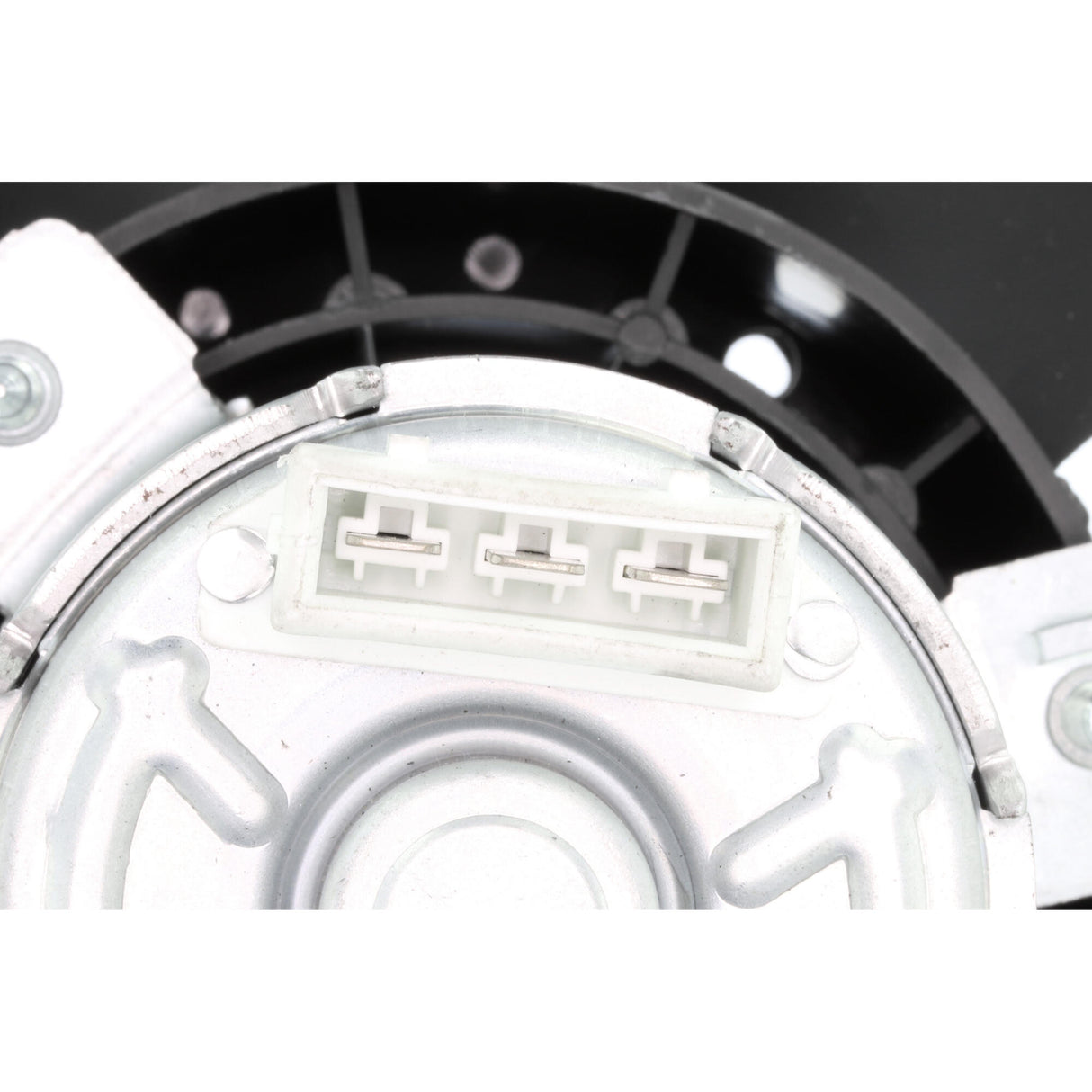 VW Fan, engine cooling  - VEMO V15-01-1812