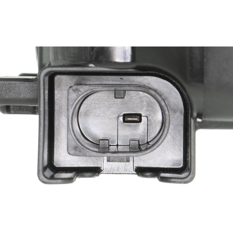 BMW Alternator  - VEMO V20-13-50024