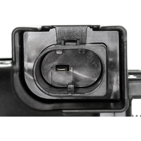 BMW Alternator  - VEMO V20-13-50032