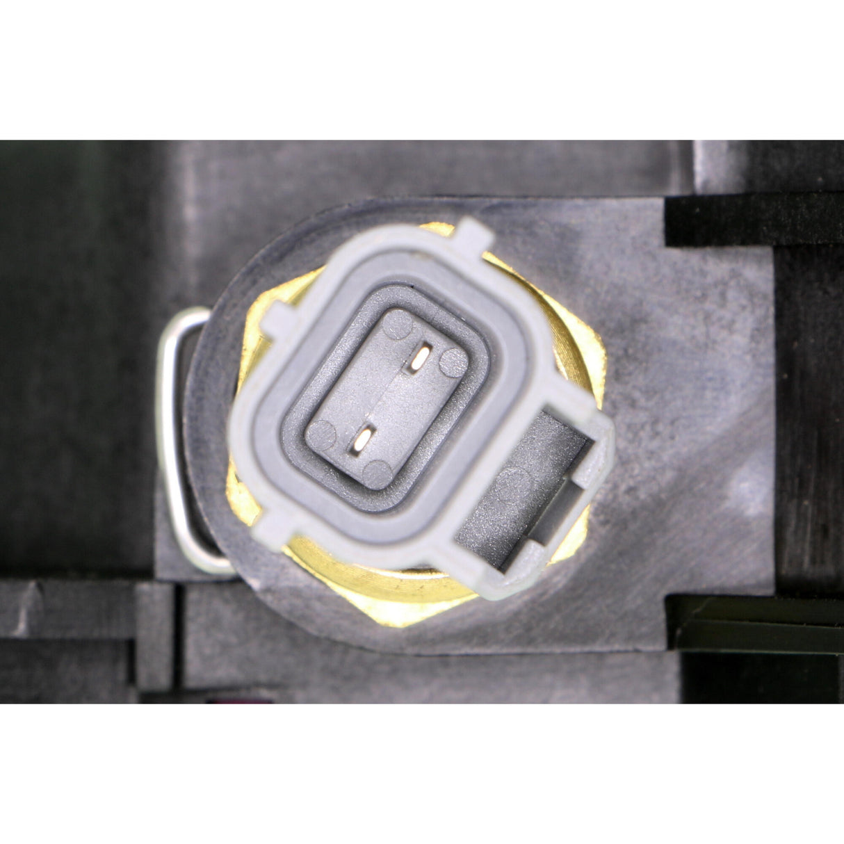 FORD Thermostat Housing  - VEMO V25-99-1757