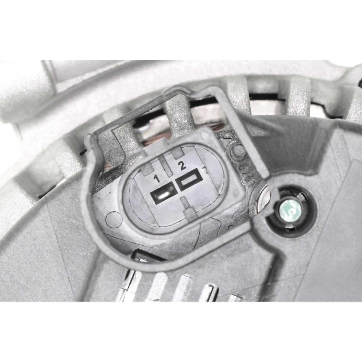 MERCEDES-BENZ Alternator  - VEMO V30-13-50012