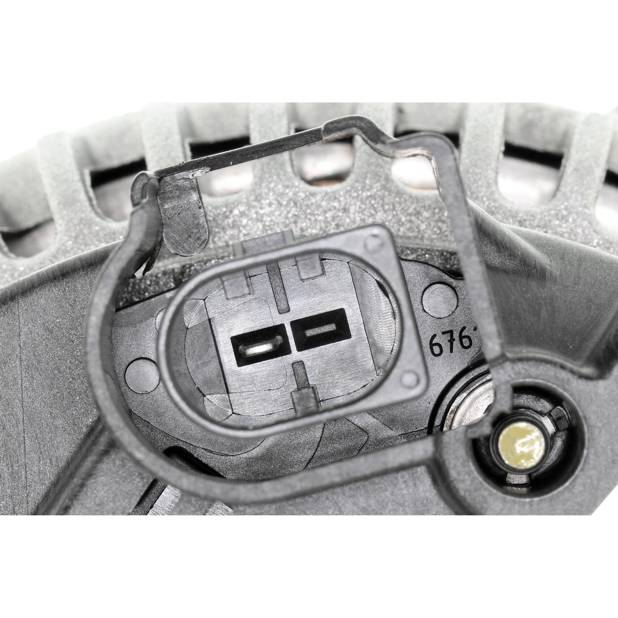 MERCEDES-BENZ Alternator  - VEMO V30-13-50020