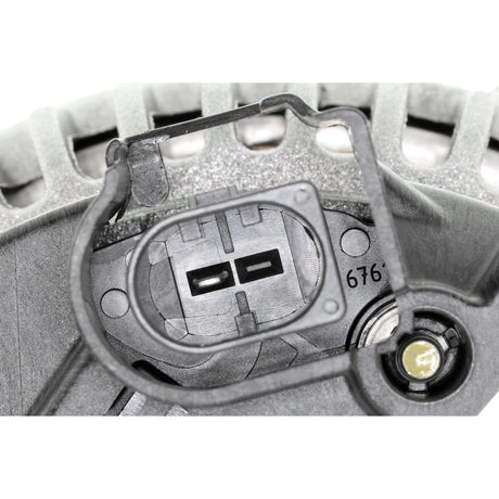 MERCEDES-BENZ Alternator  - VEMO V30-13-50020