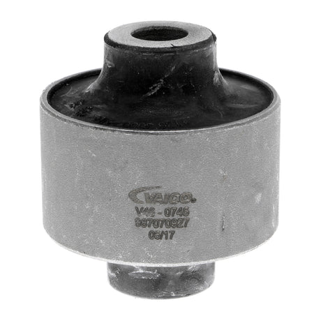 RENAULT Mounting, control/trailing arm  - VAICO V46-0745