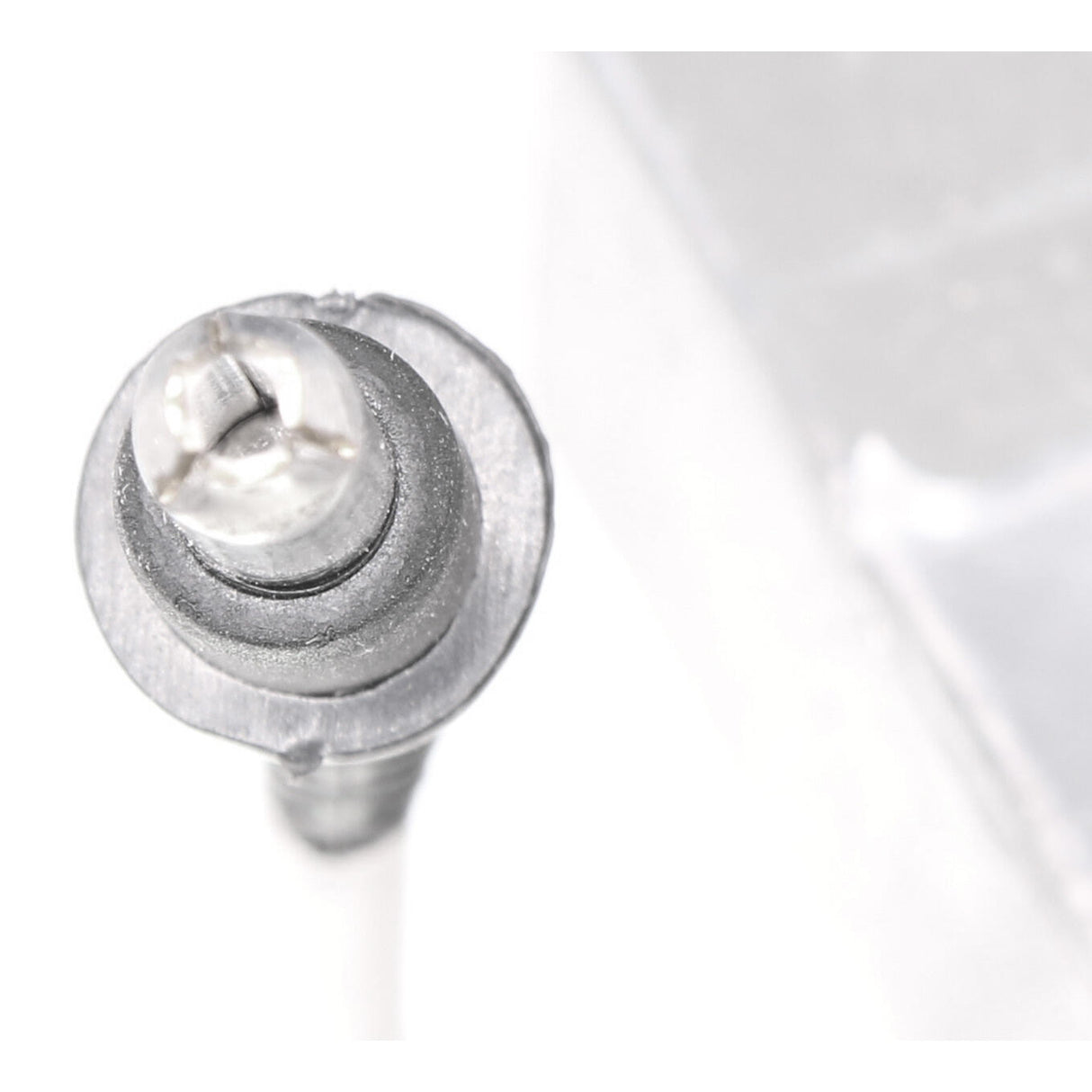 RENAULT Compressor, air conditioning  - VEMO V46-15-0023