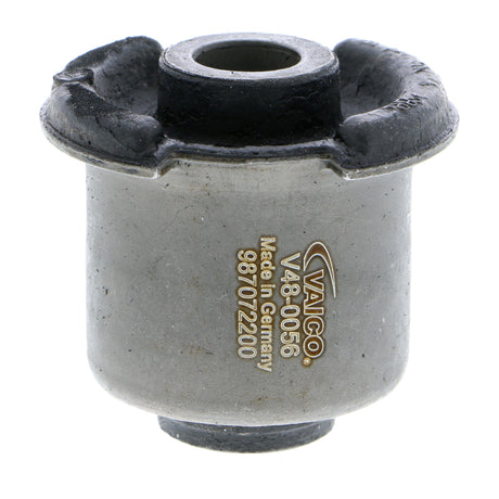 LAND ROVER Mounting, control/trailing arm  - VAICO V48-0056