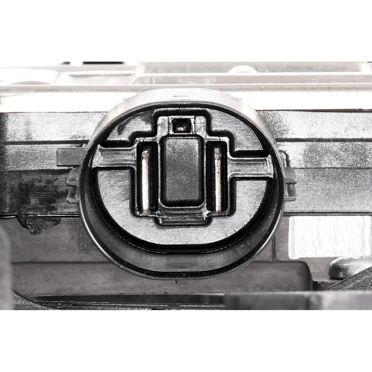 LAND ROVER Fan, engine cooling  - VEMO V48-01-0006