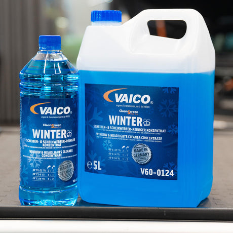 UNIVERSAL Cleaner, window cleaning system  - VAICO V60-0124