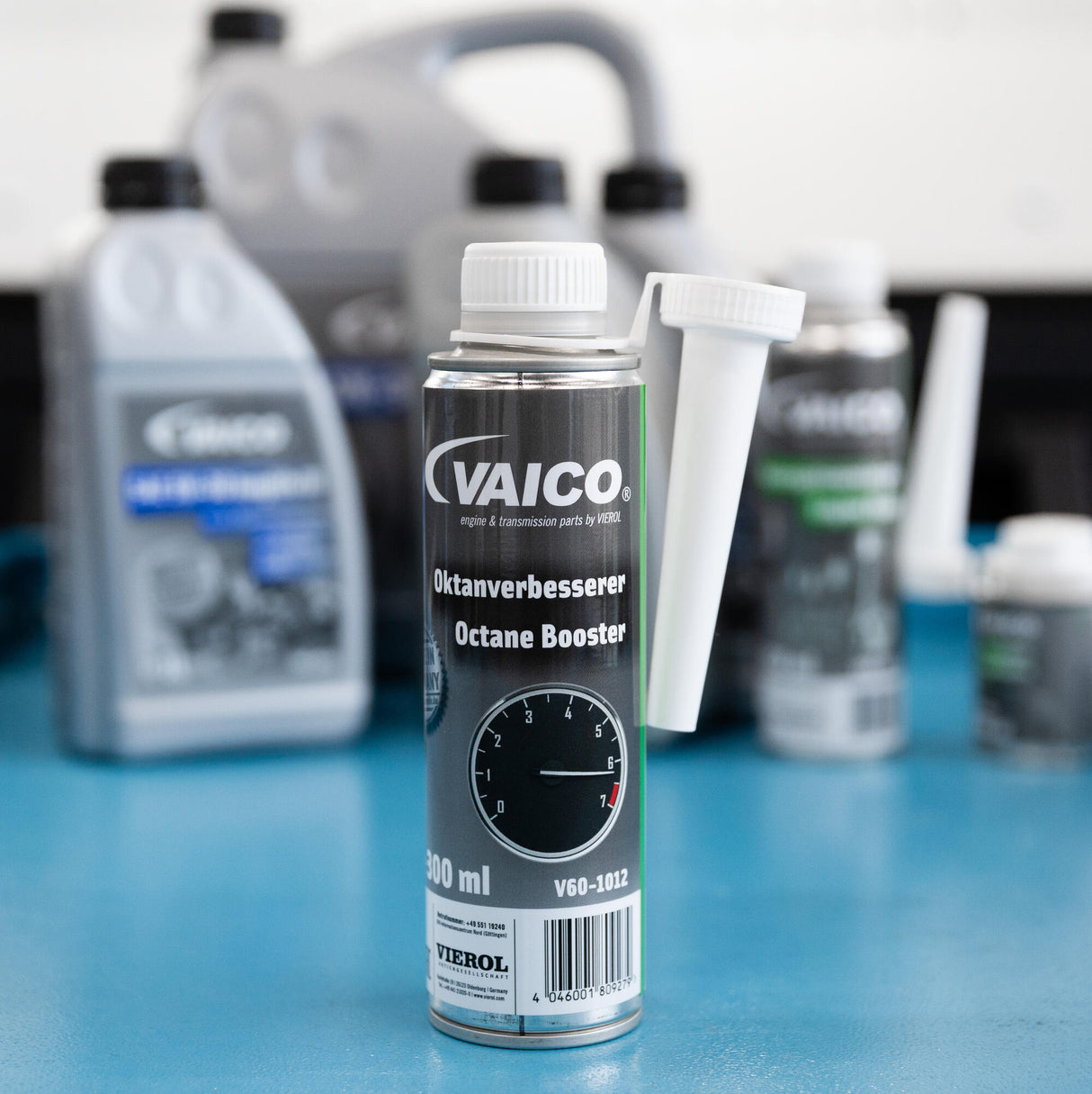 UNIVERSAL Fuel Additive  - VAICO V60-1012