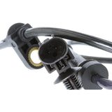 TOYOTA Sensor, wheel speed  - VEMO V70-72-0046