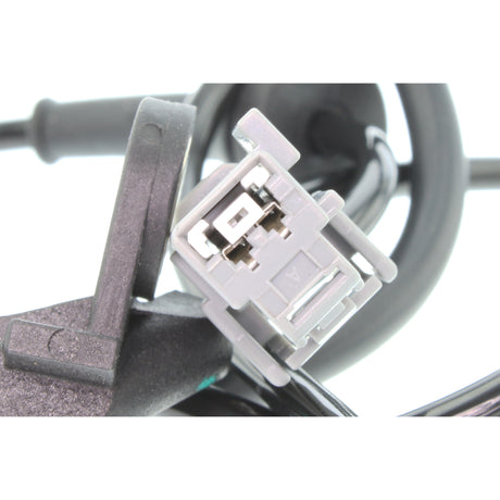 VOLVO Sensor, wheel speed  - VEMO V95-72-0082