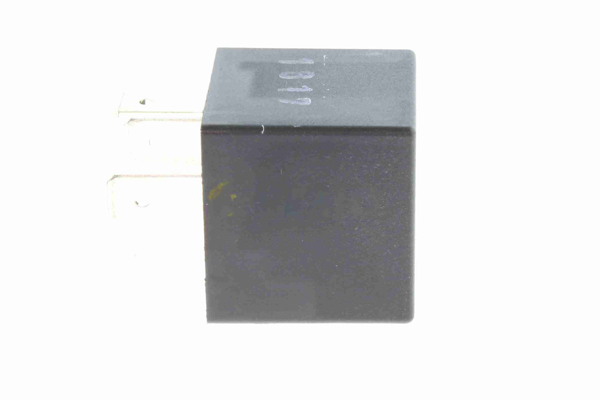 Relay - V15-71-0047