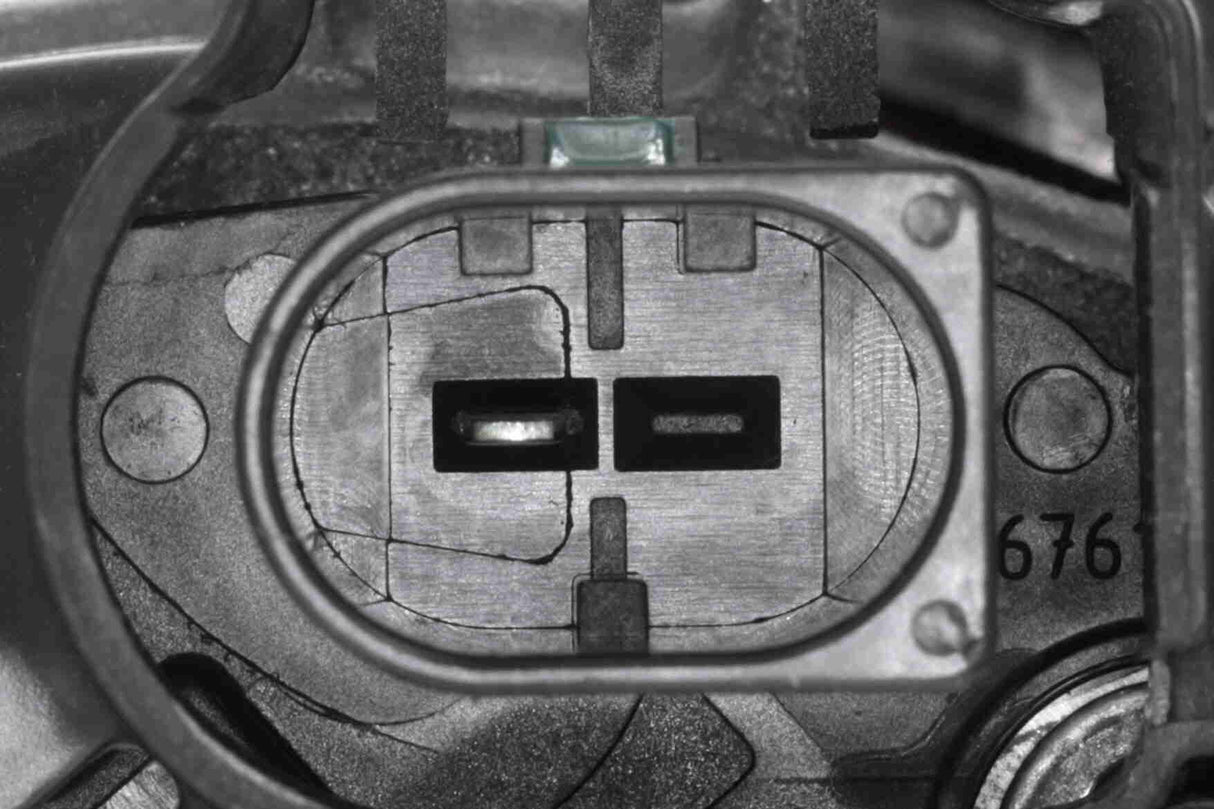 Alternator - V10-13-50124