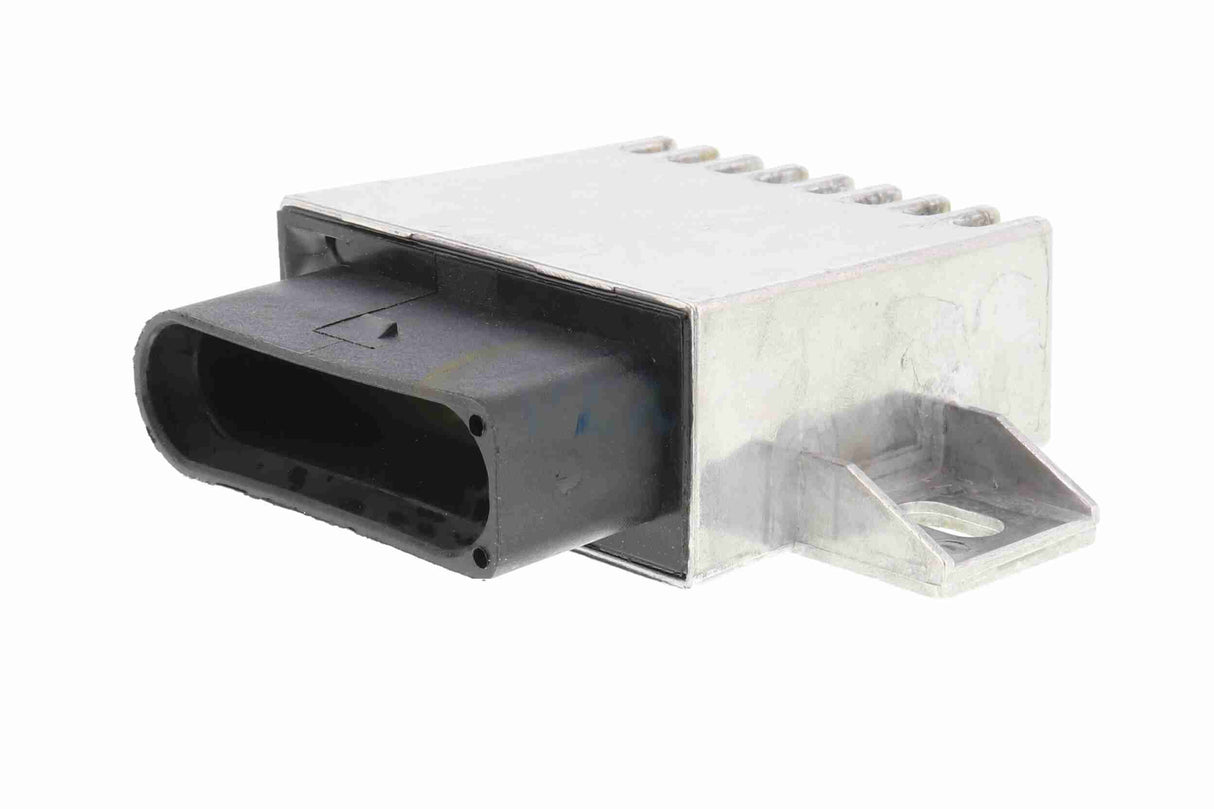 Relay, fuel pump - V15-71-0076
