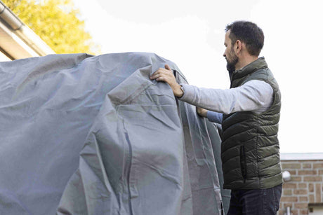 Caravan protective cover - V98-68012